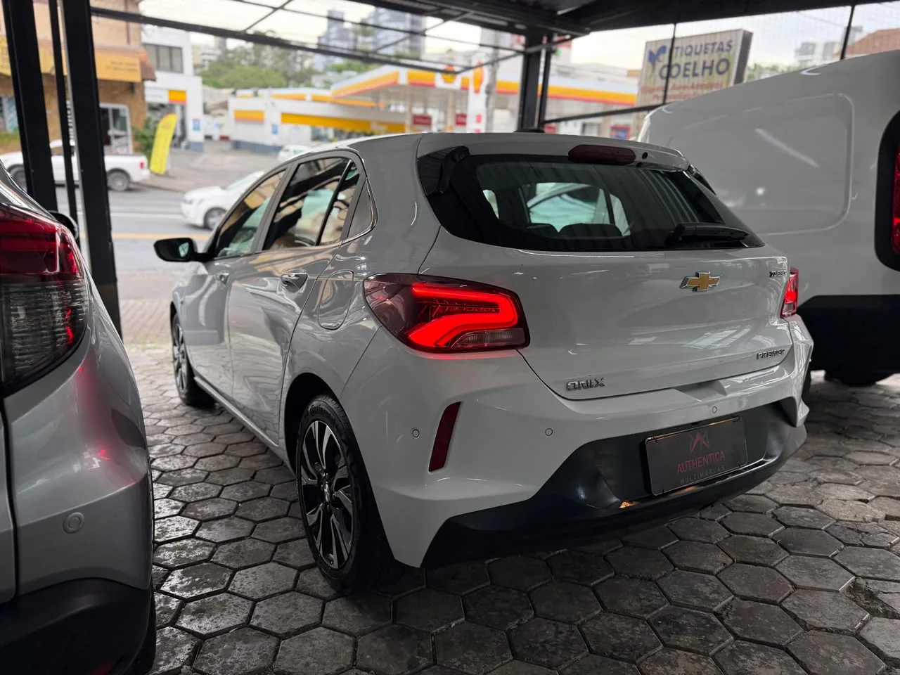 Chevrolet Onix — foto 3