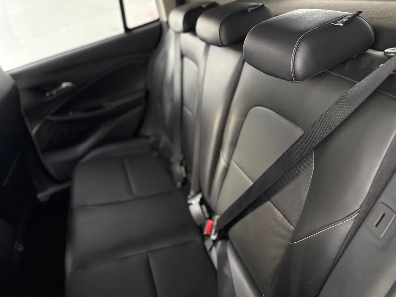 Chevrolet Onix — foto 7