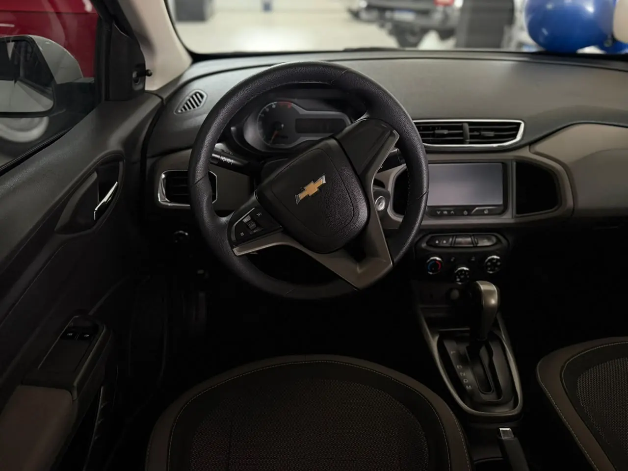Chevrolet Prisma — foto 7