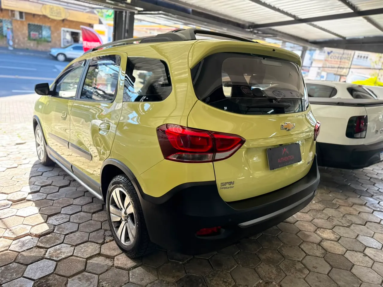 Chevrolet Spin — foto 5