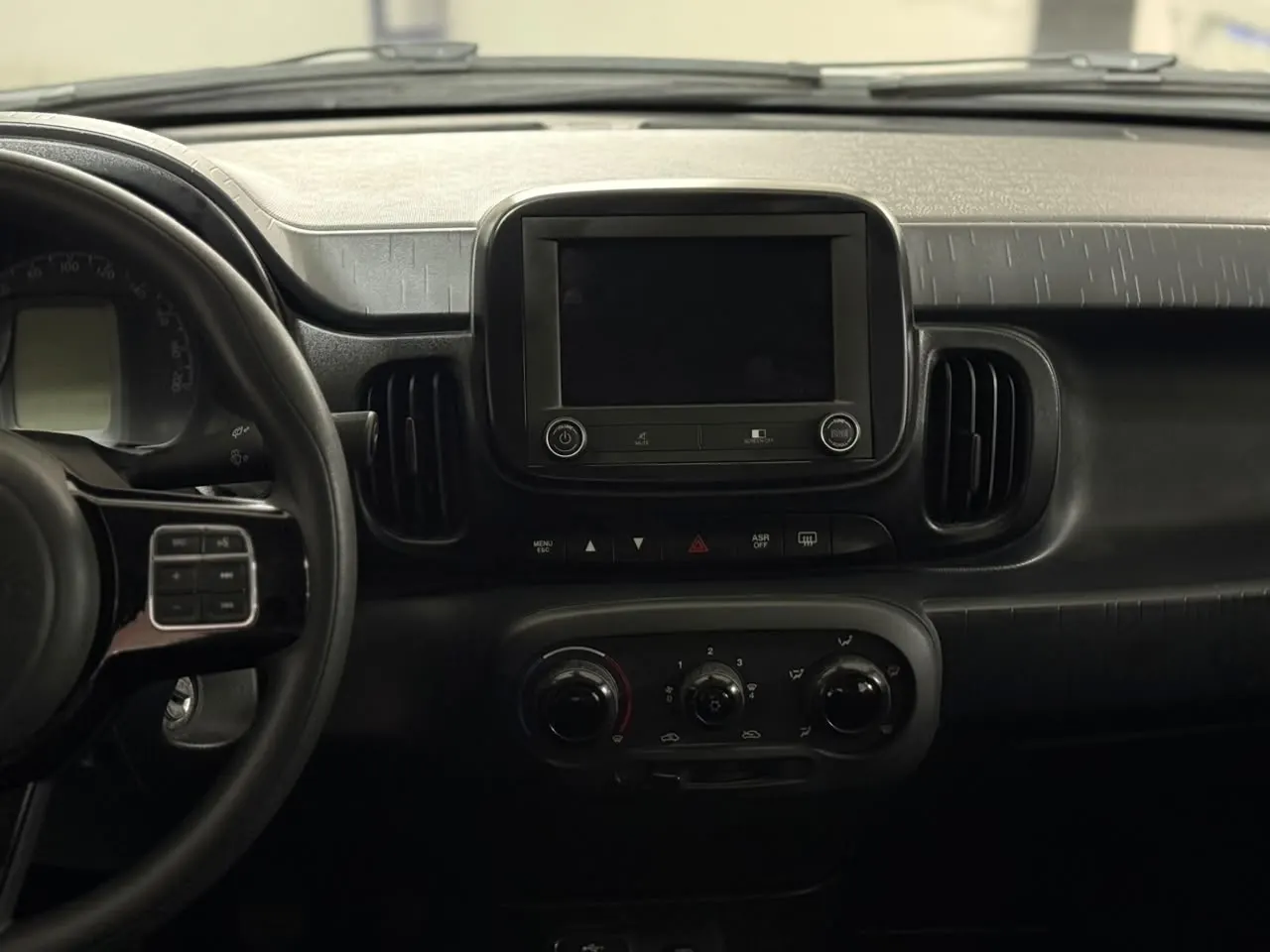 Fiat Mobi — foto 10