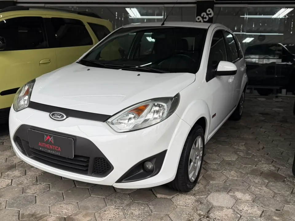 Ford Fiesta — foto 2