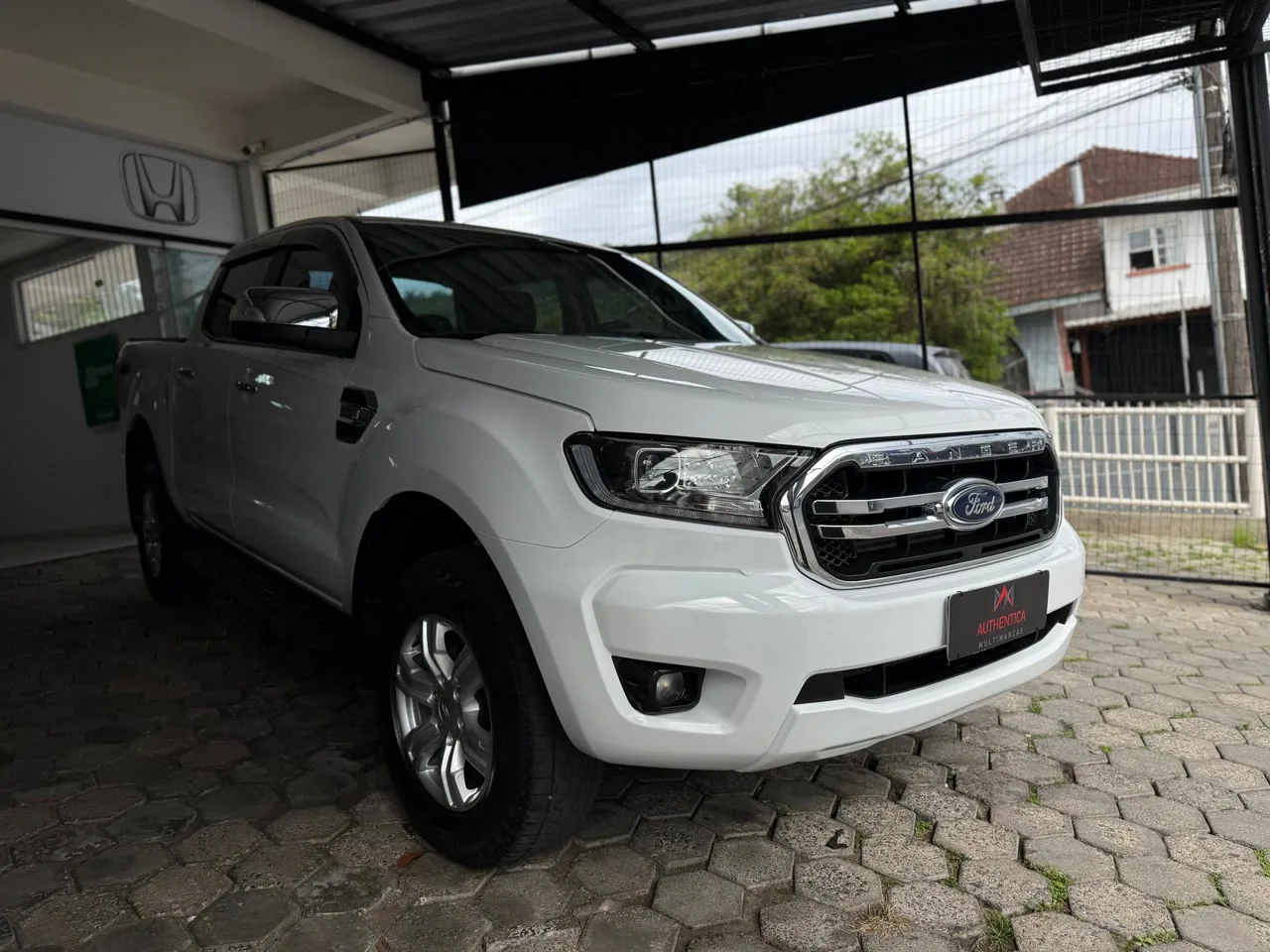 Ford Ranger à venda na Authentica Multimarcas