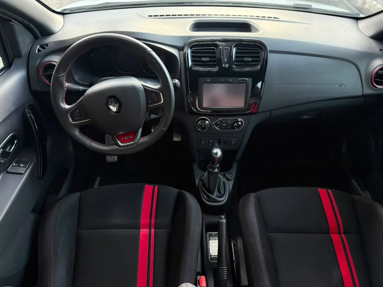 Renault Sandero — foto 7