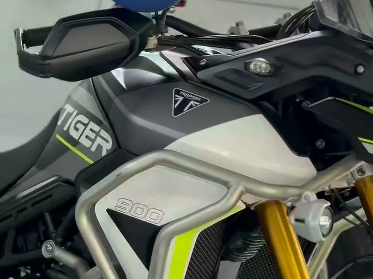Triumph Tiger 900 — foto 4